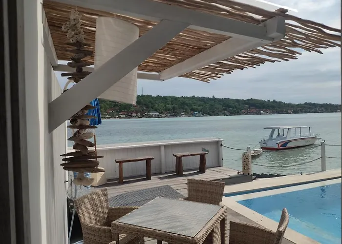 Gede 888 Private Pool Nusa Lembongan (Bali)