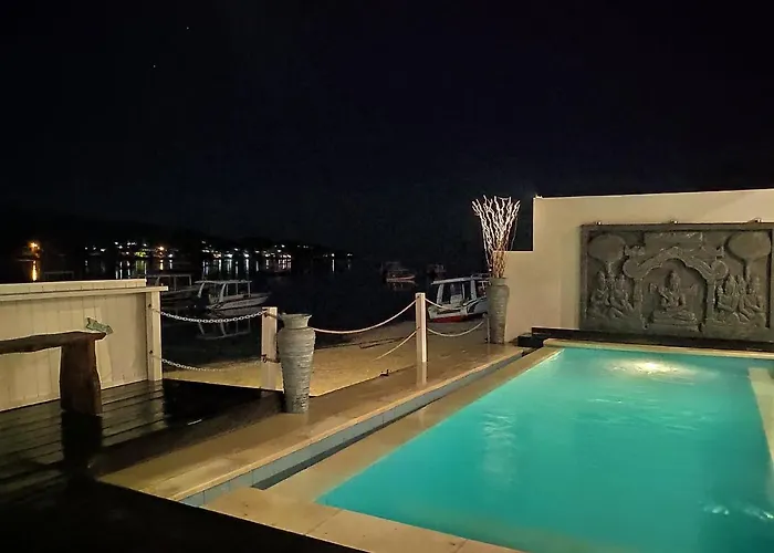 Gede 888 Private Pool