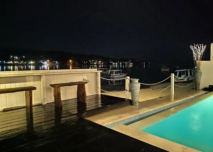 Gede 888 Private Pool *